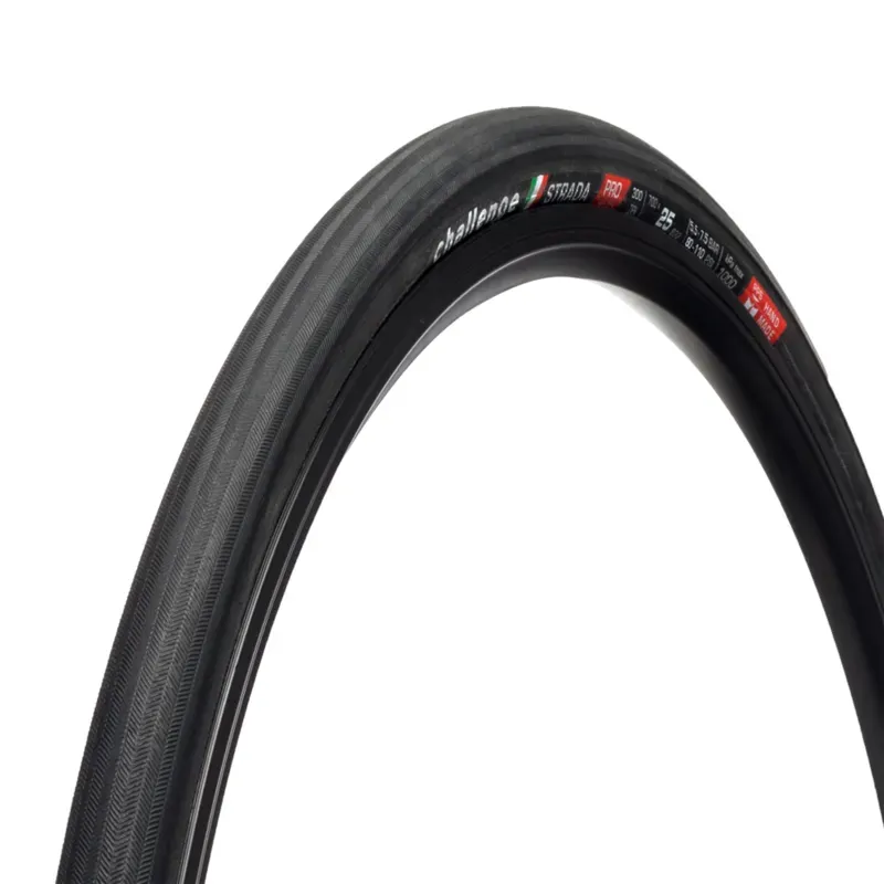 Challenge Strada Road Tyre in Black
