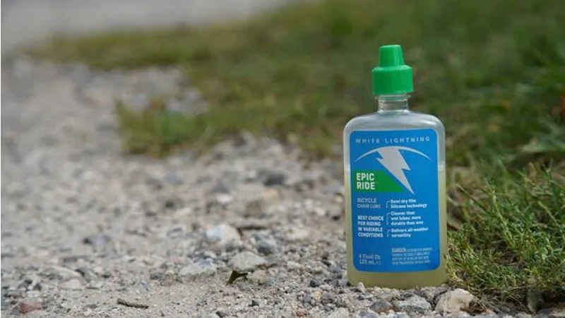 White Lightning Epic Ride Lubricant-1